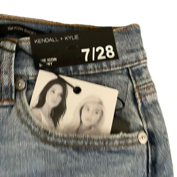 Kendall & Kylie the Icon Short Womens High Rise Blend Denim Blue SZ 7/28 # 1186 - Picture 5 of 15